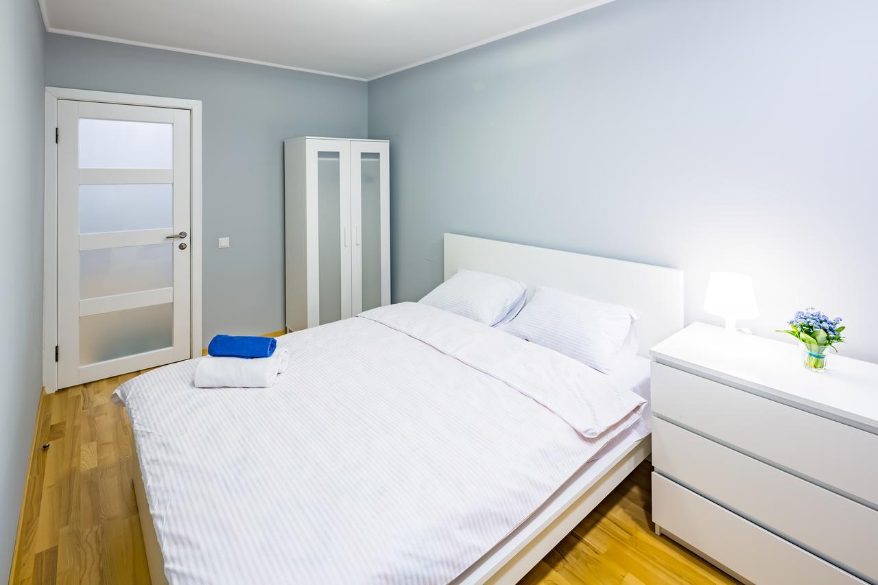 Bv Apartments Svobodu Avenue Лвив Екстериор снимка